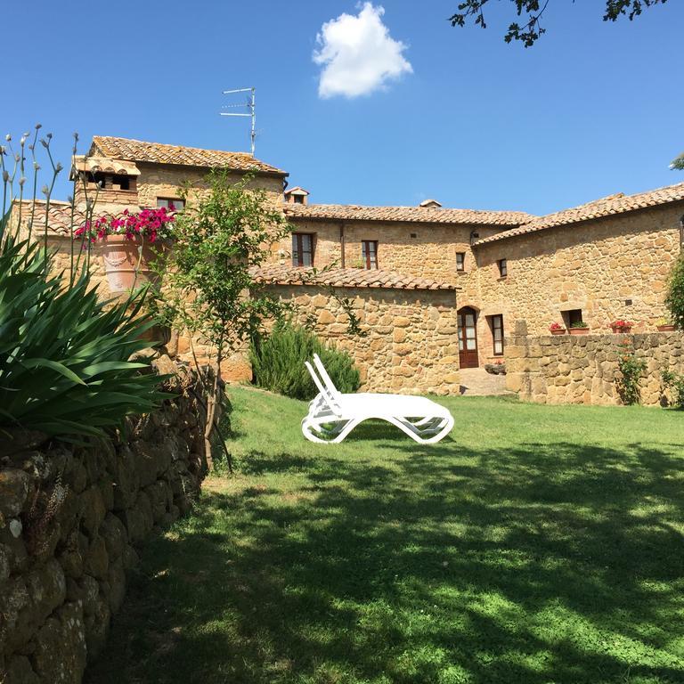 Villa Fonte All'Oppio Con Area Piscina Recintata Pienza Luaran gambar