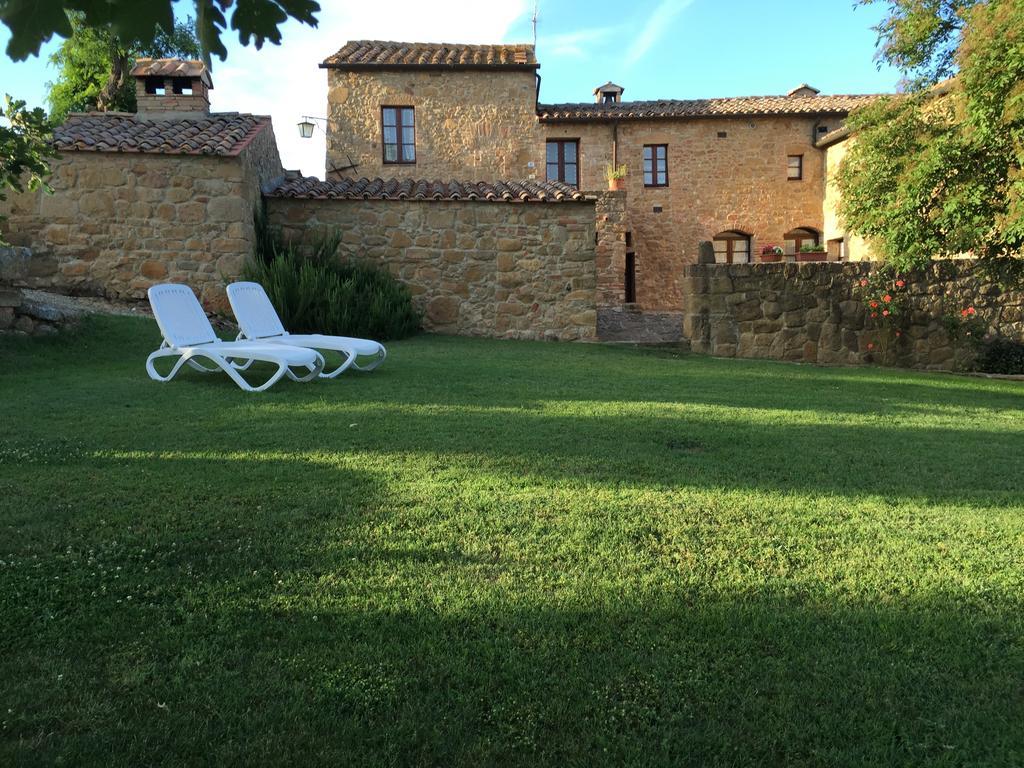 Villa Fonte All'Oppio Con Area Piscina Recintata Pienza Luaran gambar