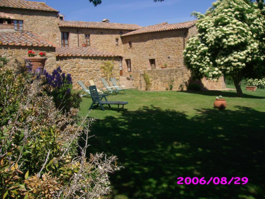 Villa Fonte All'Oppio Con Area Piscina Recintata Pienza Bilik gambar